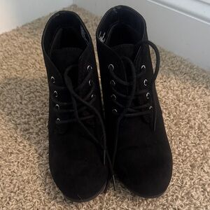 Arizona Jean Company Black Lace-Up Wedge Booties